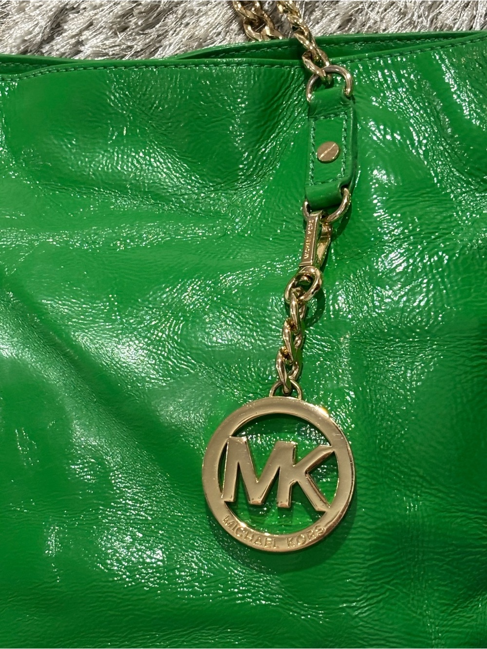 Michael Kors Emerald Green Patent Leather Tote with Gold MK Charm - Picture 4 of 16